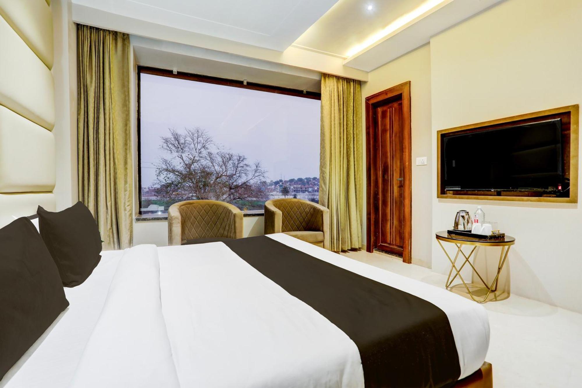 Super Collection O Belgacihia Near Kolkata Railway Station Hotel Gwalior Exterior photo