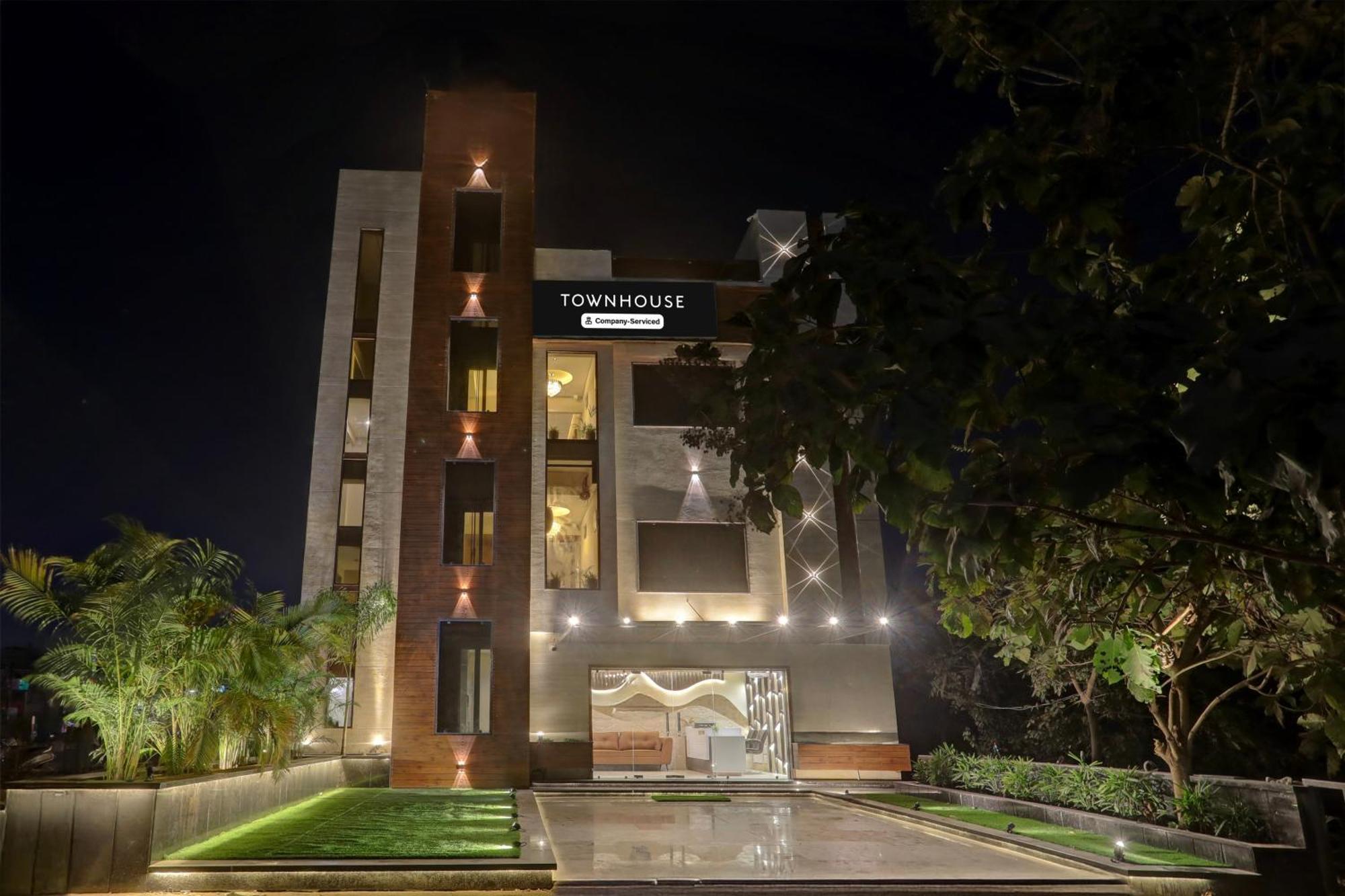 Super Collection O Belgacihia Near Kolkata Railway Station Hotel Gwalior Exterior photo
